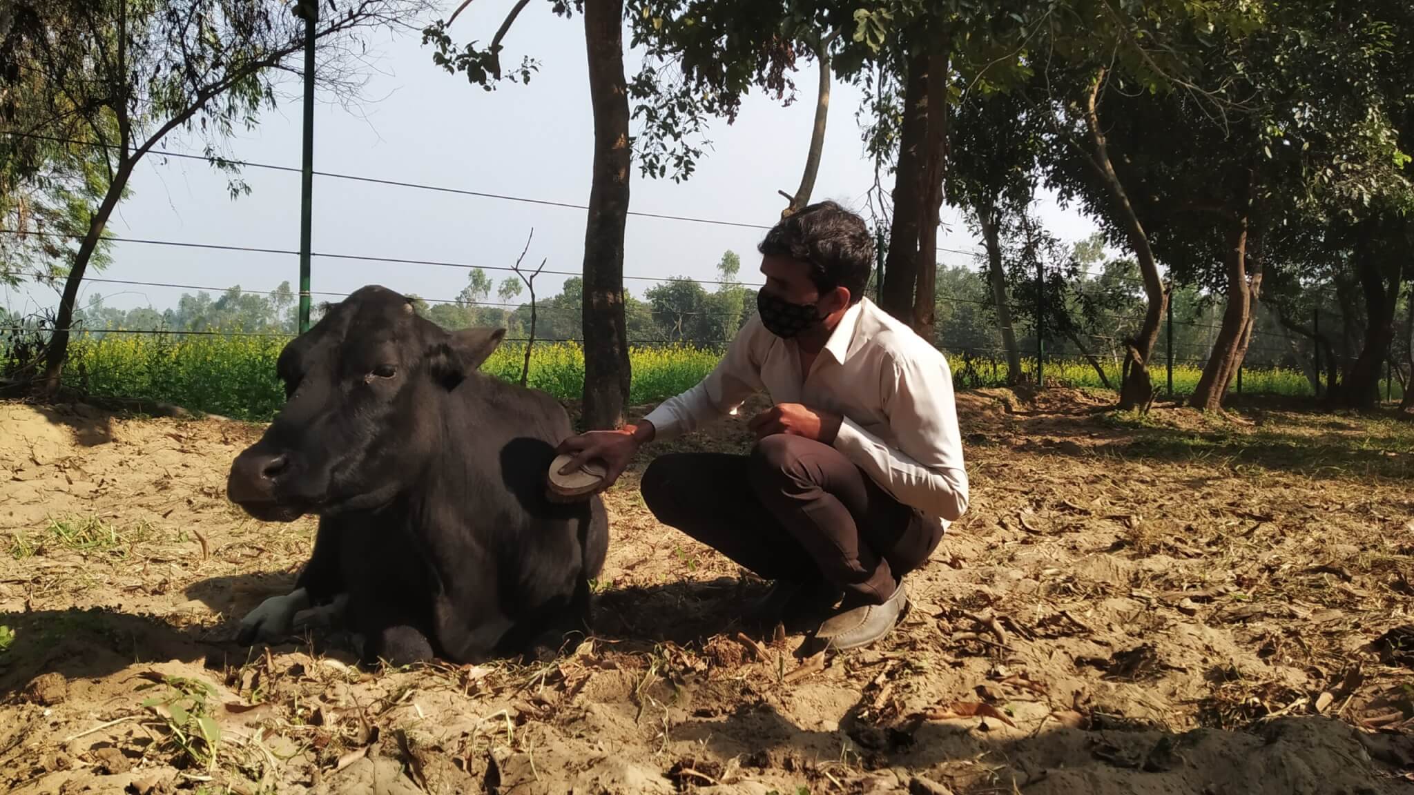 Laxmi was wounded, and she didn’t have a guardian to help her.